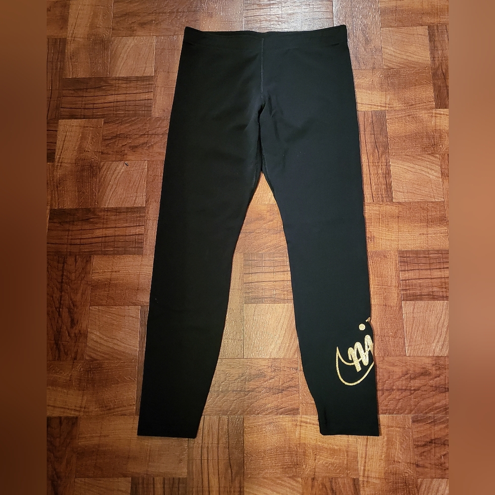 Womens Nike leggings